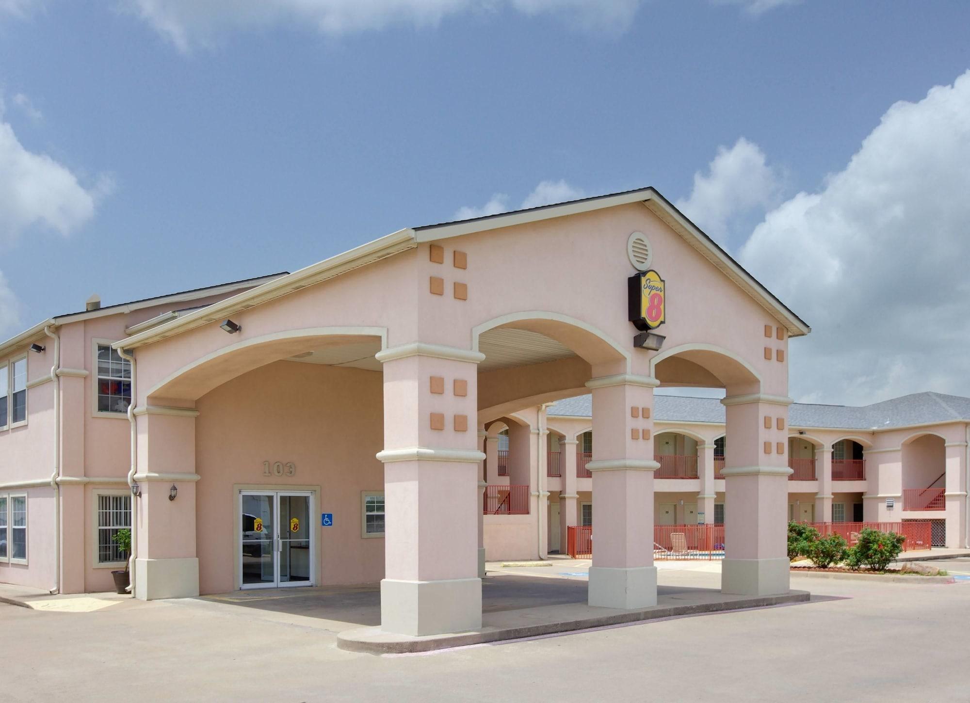 Super 8 By Wyndham Forney/East Dallas Exteriér fotografie